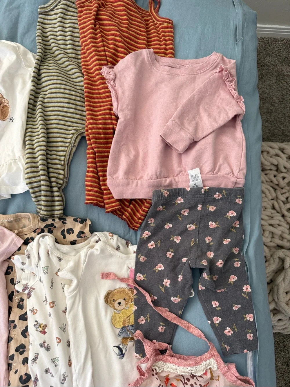 Mixed Baby Girl clothes Bundle - 6-12 months 30 pieces